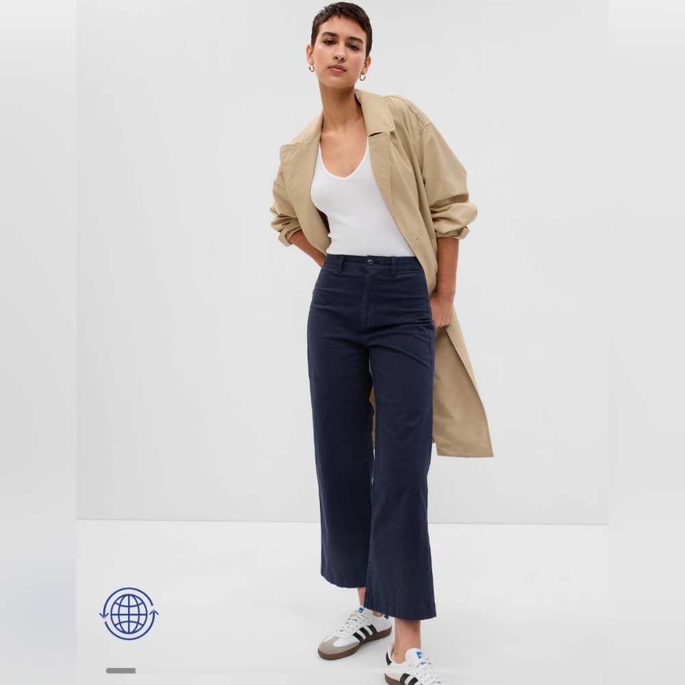 NWT Gap sz6 khakis NAVY BLUE High rise ankle